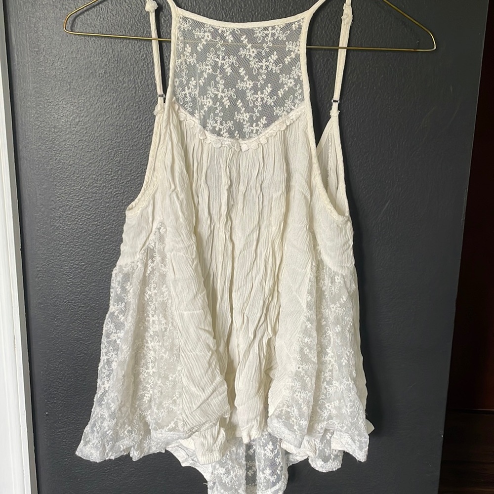 Light cream colored lace tank